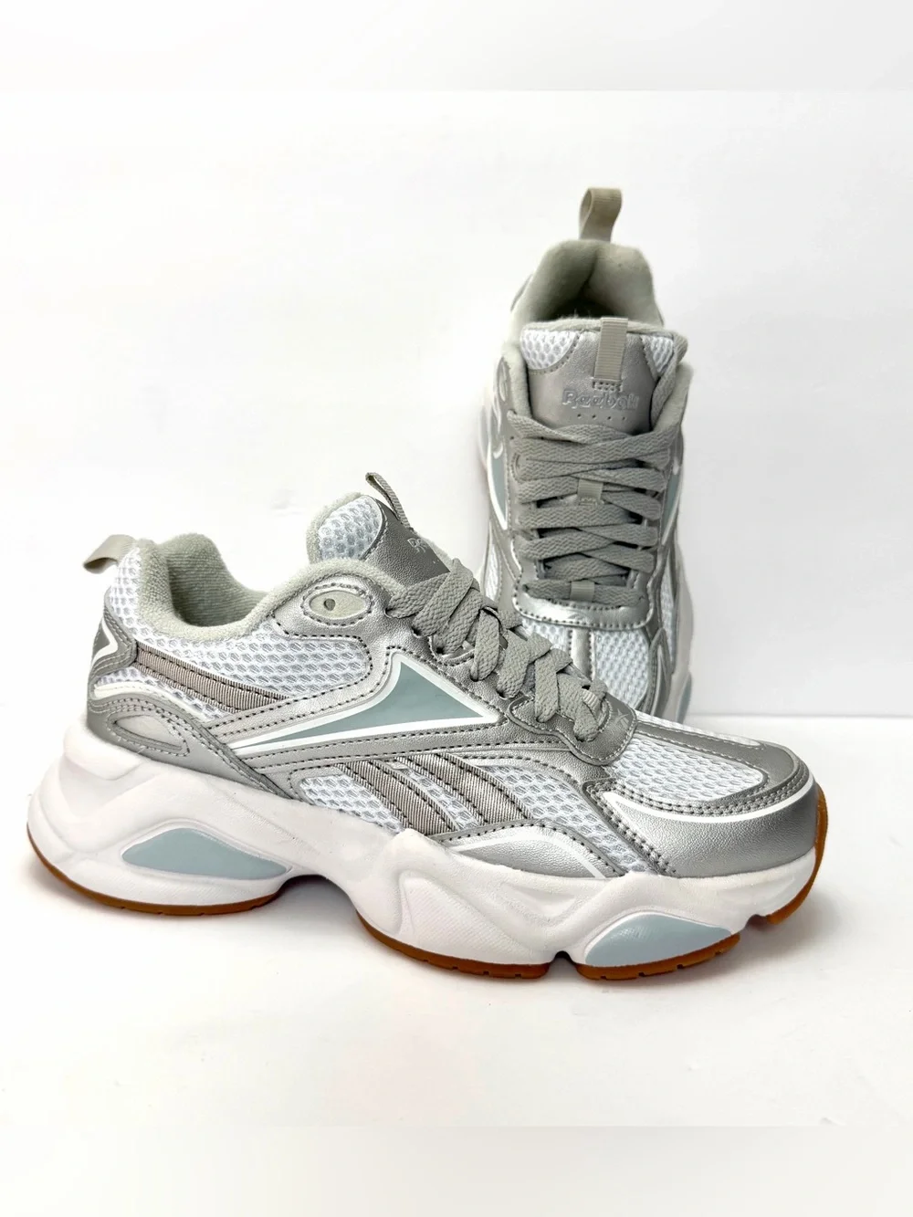 Reebok Women's Mesh Lace-Up Low Top Sneakers Silver/Gray/White